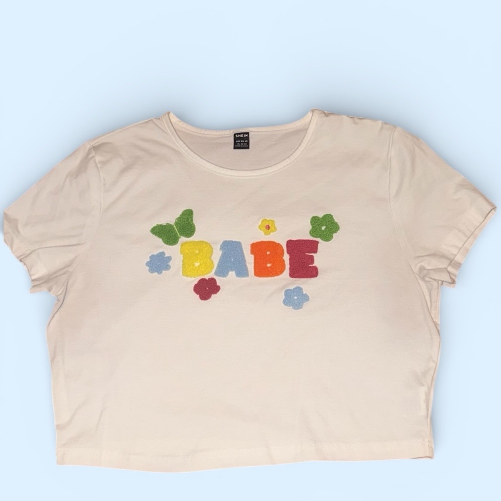 SHEIN "BABE" Colorful Textured Graphic Crop Tee